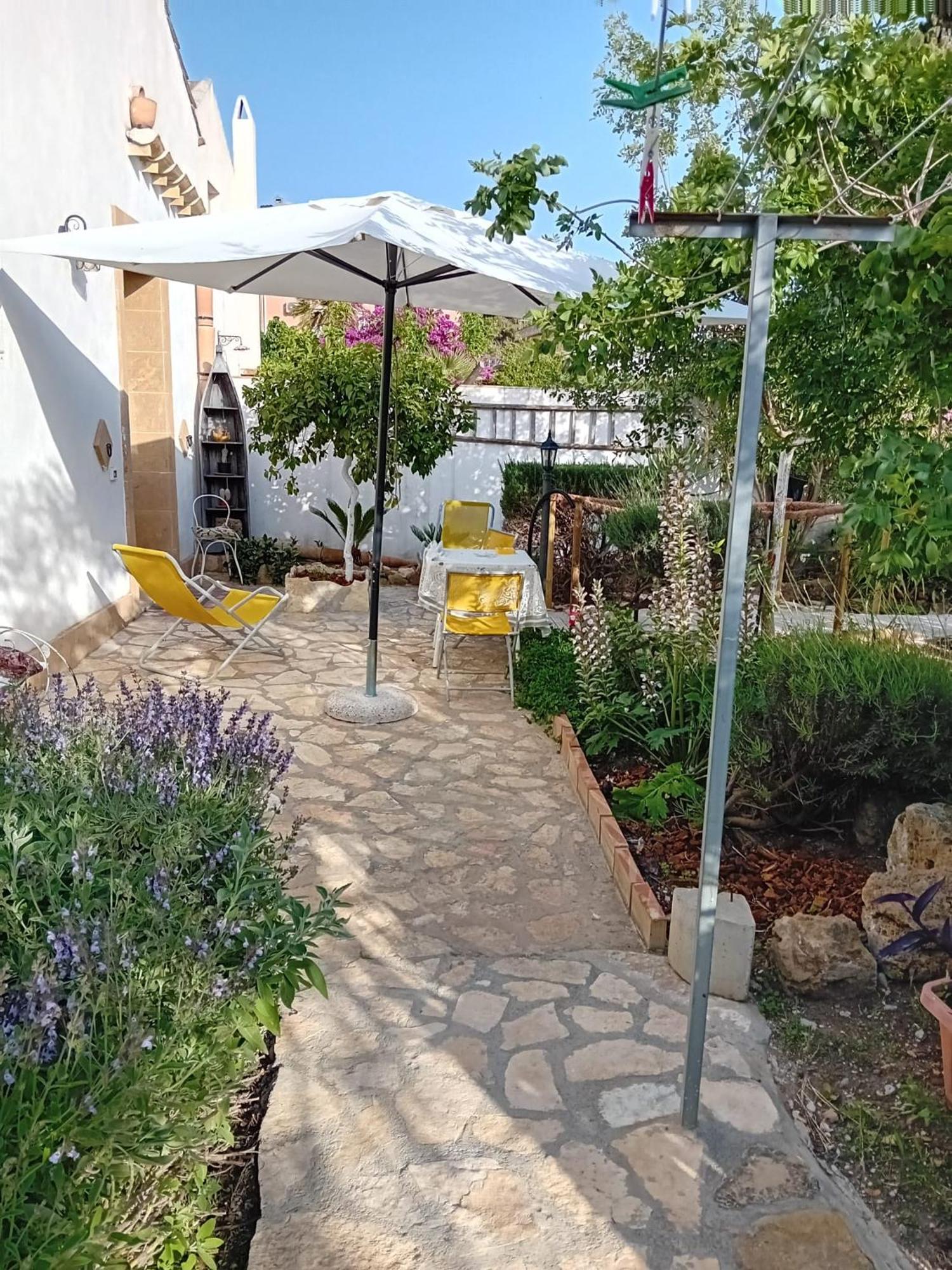 Le Macine 1868 Bed and Breakfast Paceco Δωμάτιο φωτογραφία